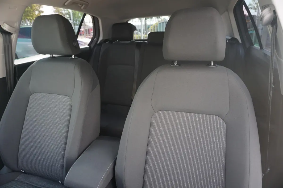 1.0 TSI 90pk | Applecarplay & Androidauto | Keyless Start | Climatronic |