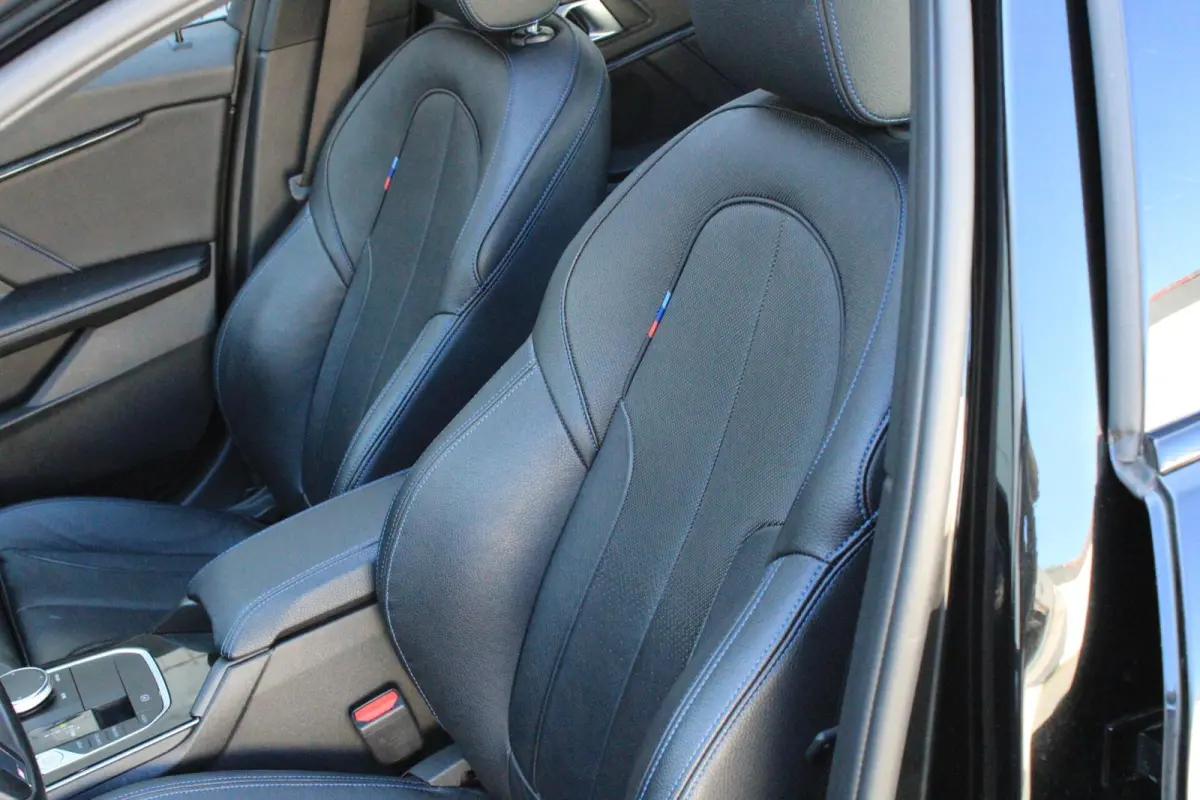 120i High Executive M Sport Pano Stoelverwarming