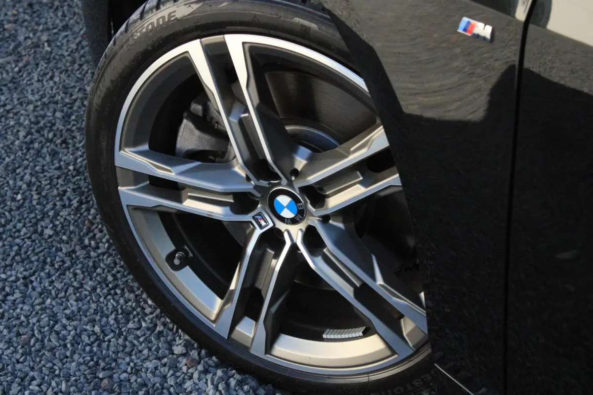 120i High Executive M Sport Pano Stoelverwarming