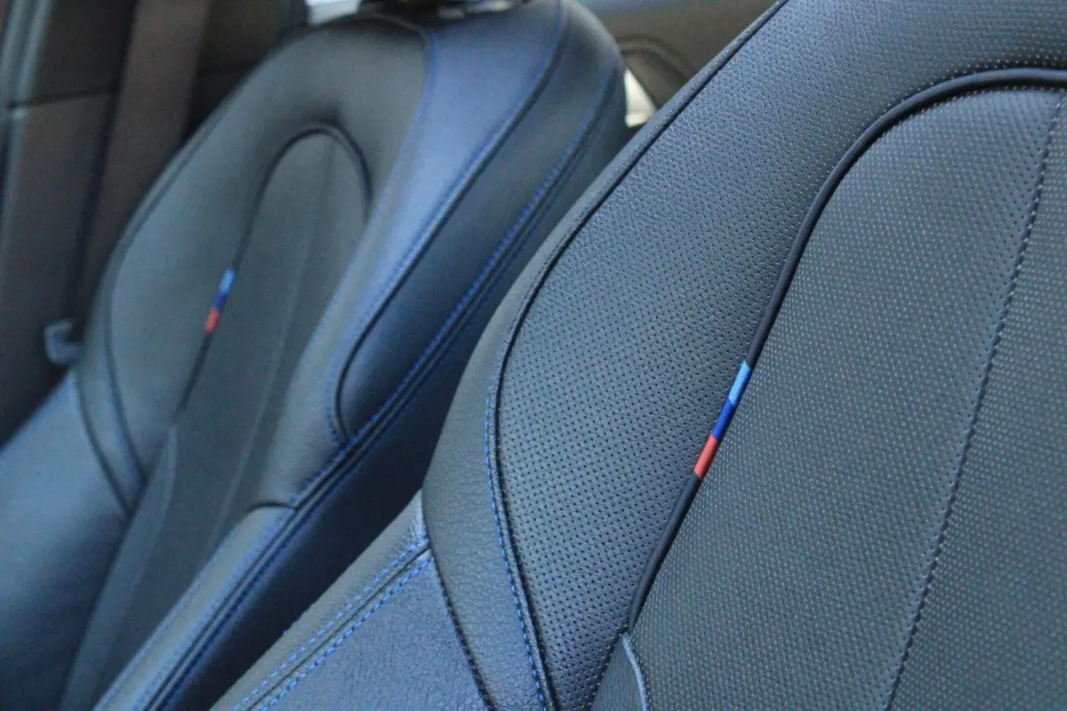 120i High Executive M Sport Pano Stoelverwarming