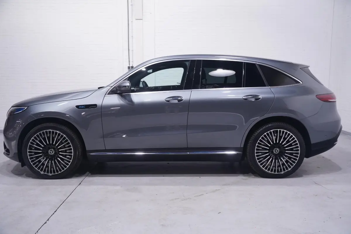 400 4MATIC AMG Line 80 kWh 1e eigen. NAP SOH 96% Navigatie Excellence-pack Premium-Pack Rijassist-Pack wegklapbare-trekhaak 21"-lmv ECC ACC schuif/kantel-dak MEMO Sportstoelen half leder ver