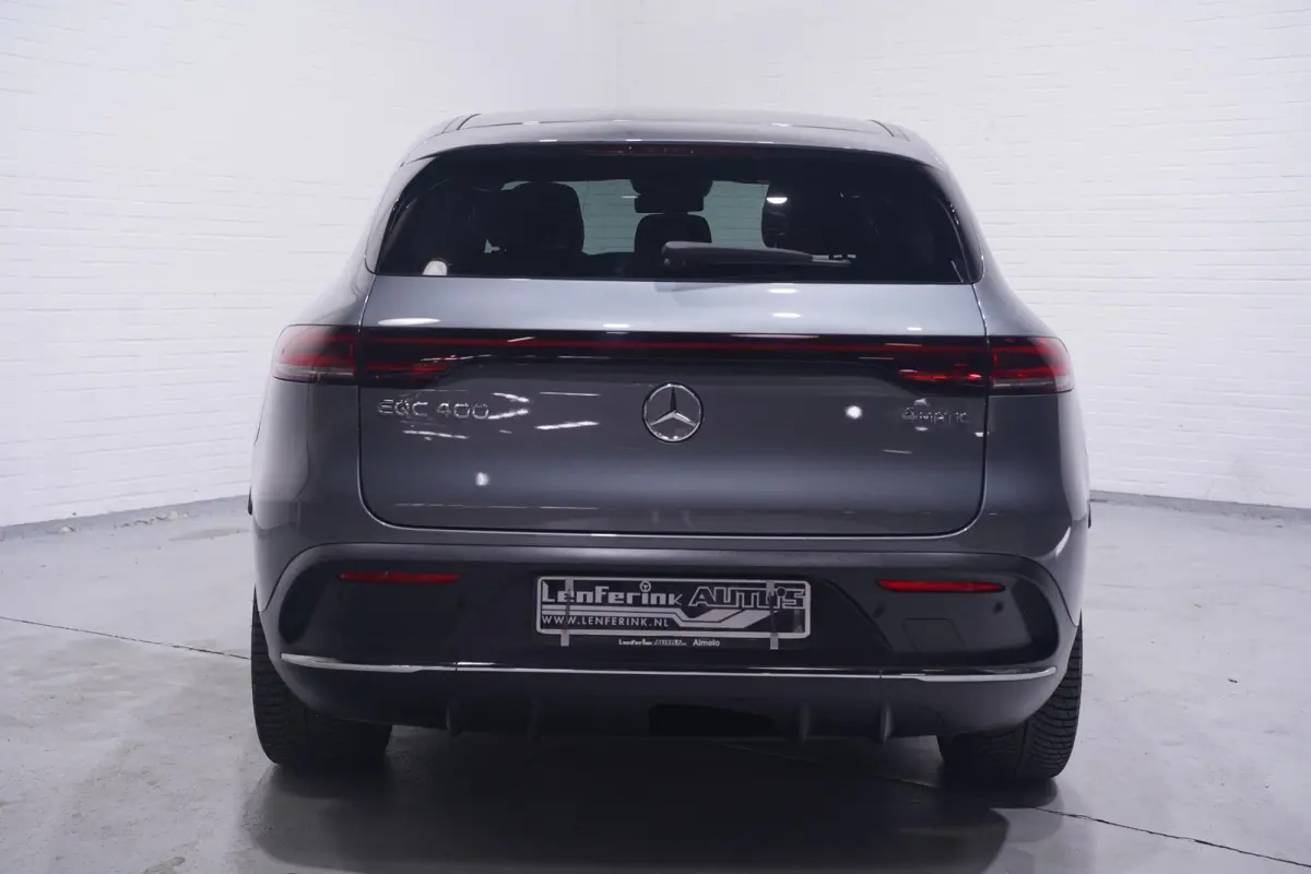400 4MATIC AMG Line 80 kWh 1e eigen. NAP SOH 96% Navigatie Excellence-pack Premium-Pack Rijassist-Pack wegklapbare-trekhaak 21"-lmv ECC ACC schuif/kantel-dak MEMO Sportstoelen half leder ver