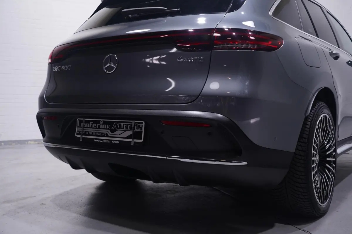 400 4MATIC AMG Line 80 kWh 1e eigen. NAP SOH 96% Navigatie Excellence-pack Premium-Pack Rijassist-Pack wegklapbare-trekhaak 21"-lmv ECC ACC schuif/kantel-dak MEMO Sportstoelen half leder ver
