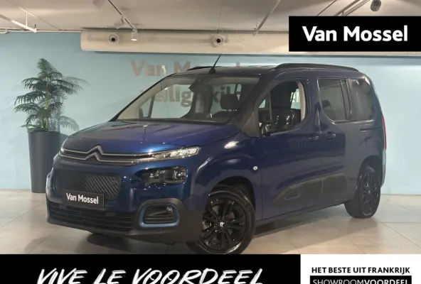Feel 50 kWh | Camera achter | Lichtmetalen velgen | Cruise control | Apple Carplay - Android Auto | Navi