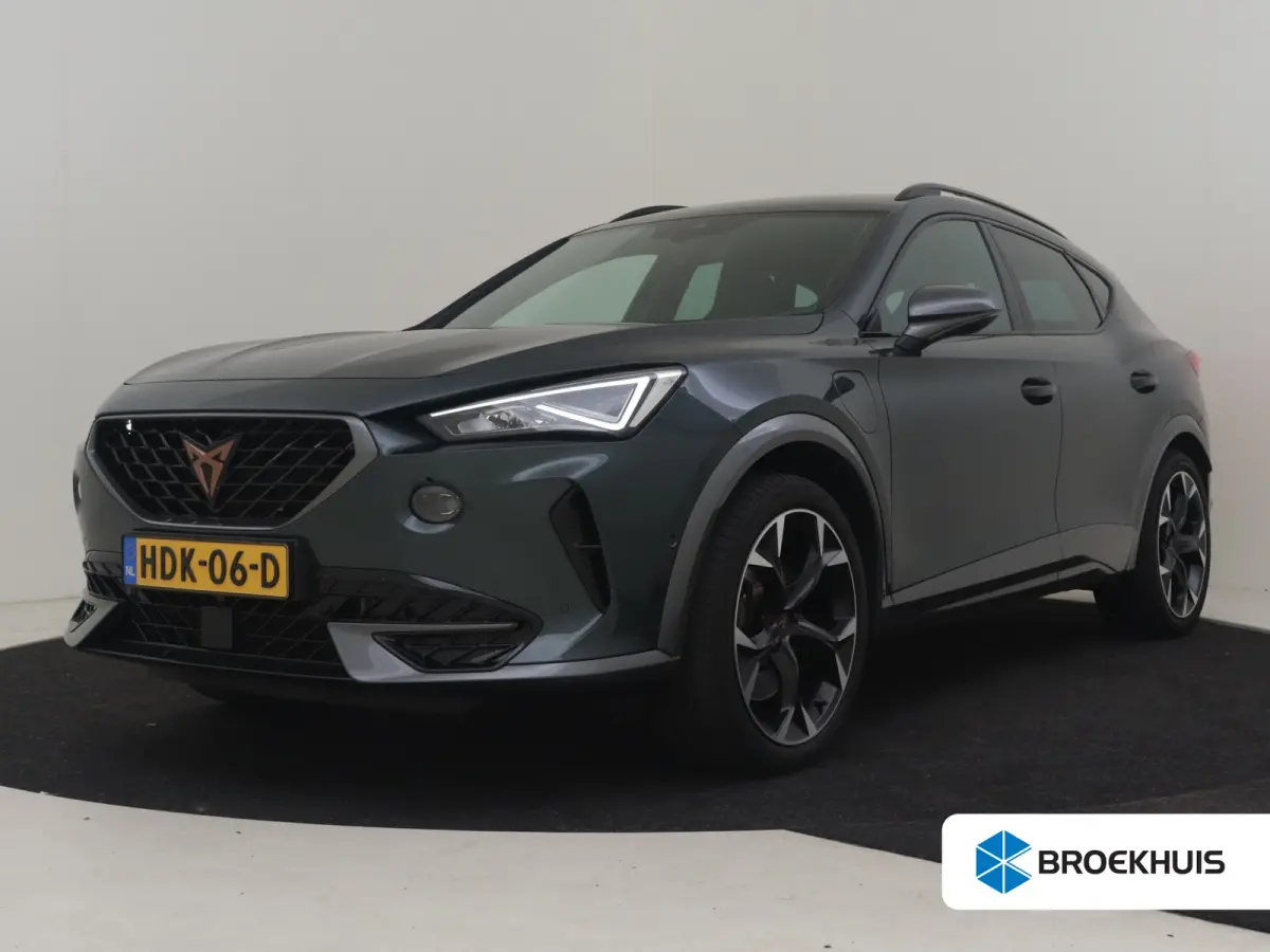 1.4 e-Hybrid VZ Performance 245PK DSG/AUTO | Camera | Cr. Control adaptief | Dodehoek detectie | Parkeer assistent  | Stoel/stuurverwarming | Elekt achterklep | App connect | Navigatie | LED