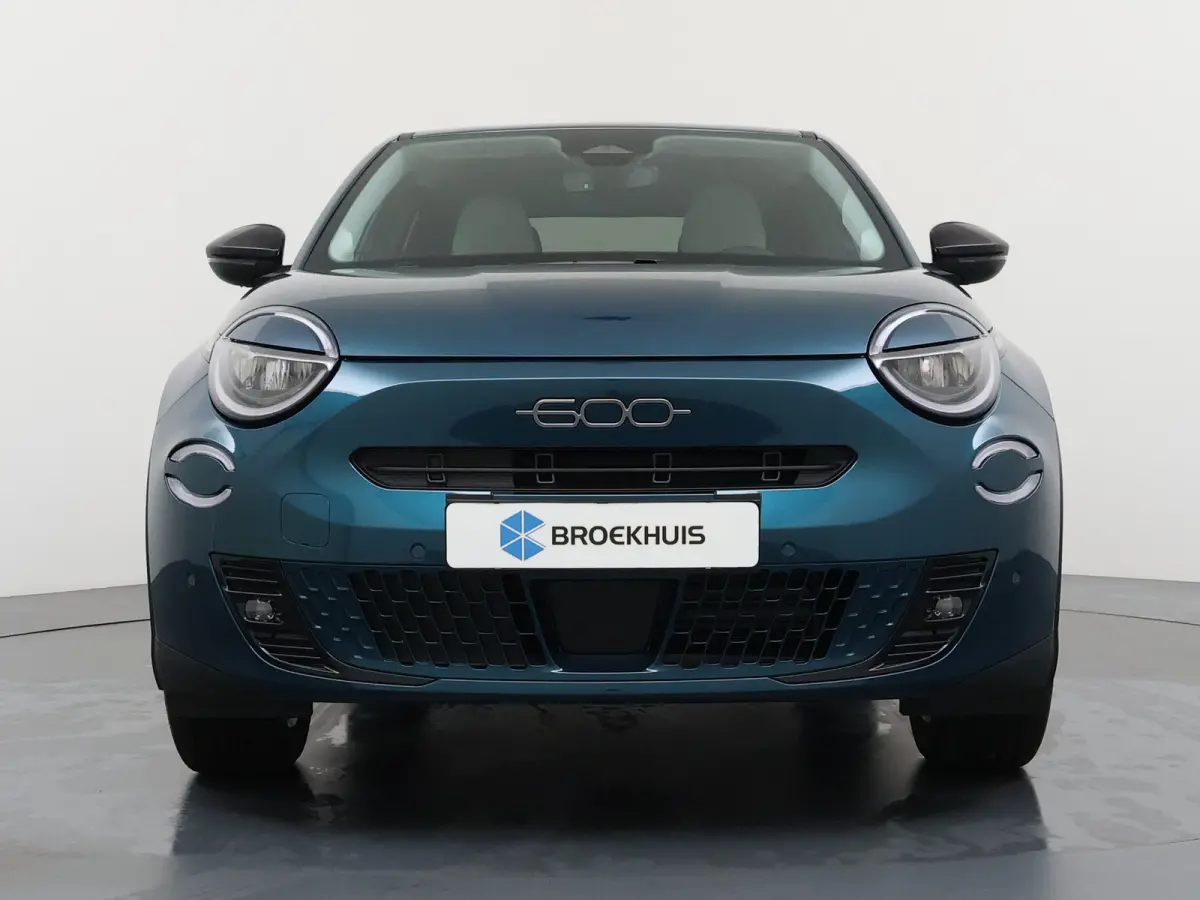 La Prima | 10,25" touchscreen radio met Bluetooth, DAB & USB | Automatische airconditioning | Extra getint glas achter