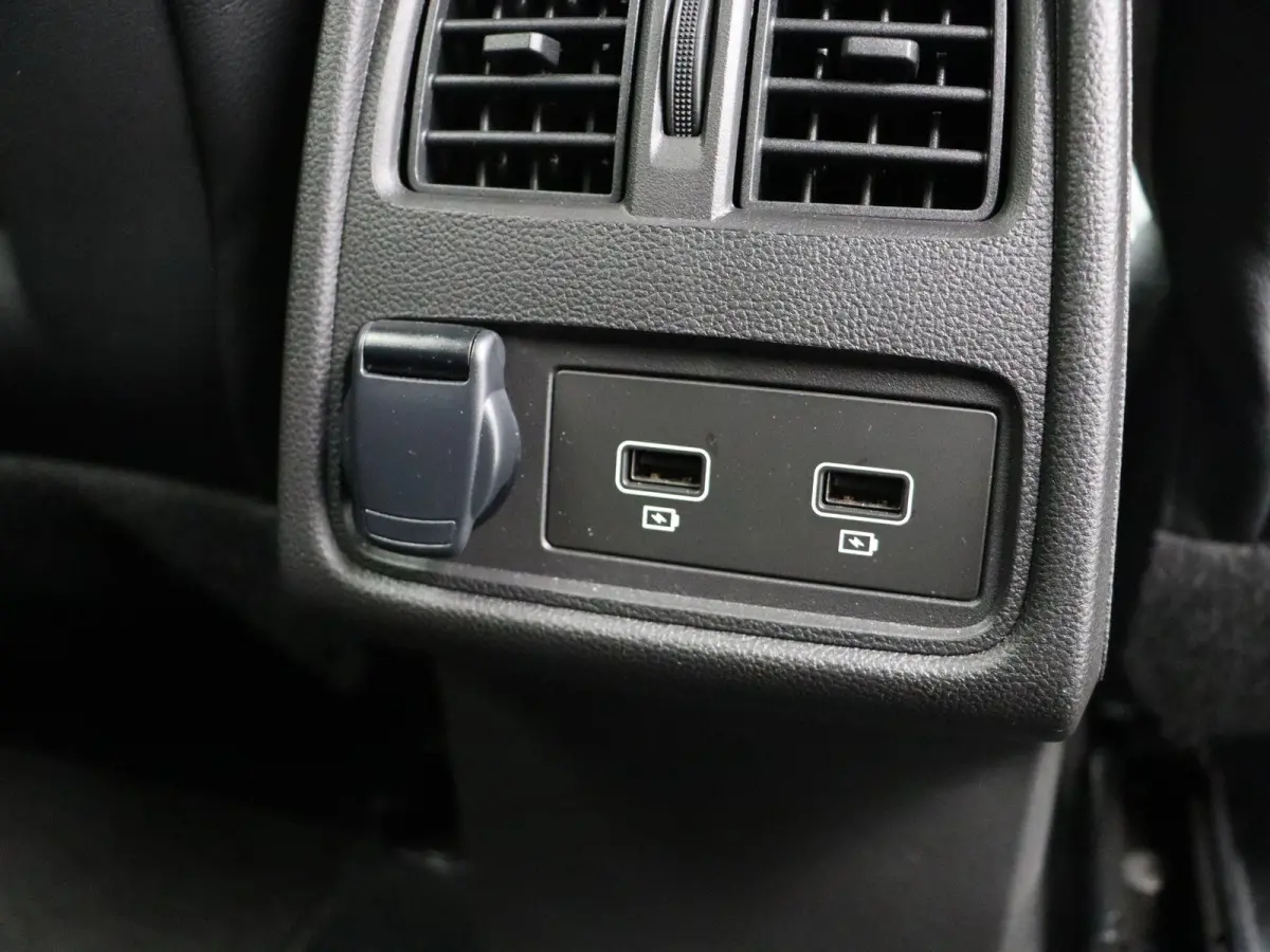 1.0 TCe 90 techno | Climate Control | Cruise Control | Sfeer verlichting |