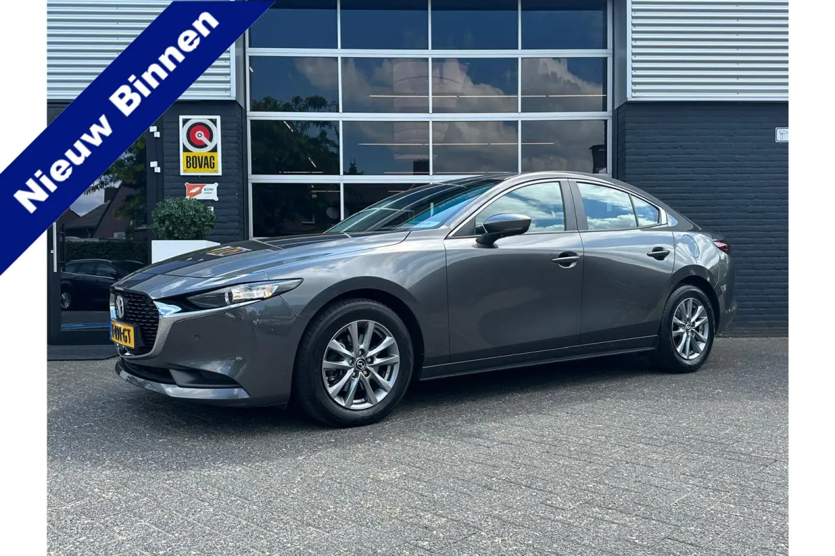 Mazda 3 Sedan 2023 Hybride Automatisch leasen