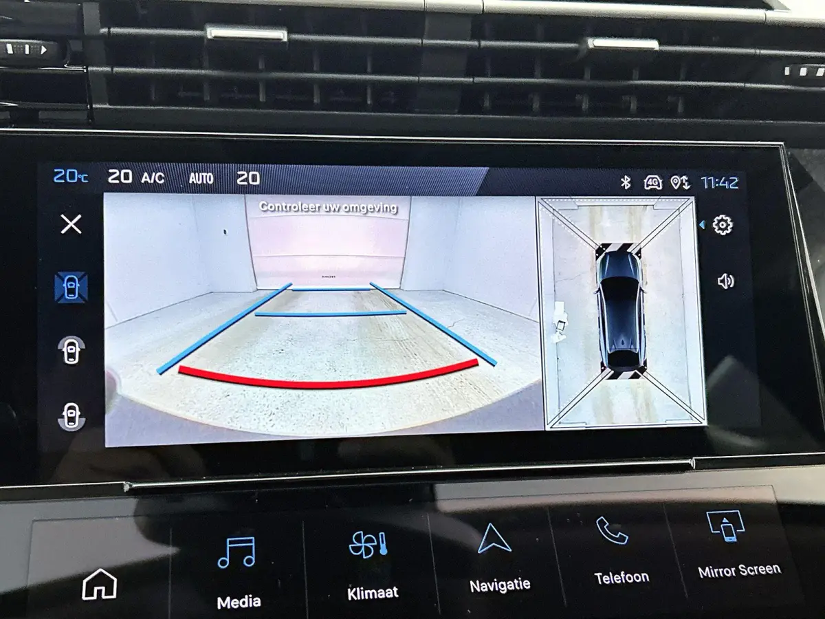 Allure Hybrid 145pk Automaat | DEMO | Nieuw model! | Connected Navigation Pack | 360 Vision & Drive Assist Pack | Comfort Pack | 19" lichtmetalen velgen |