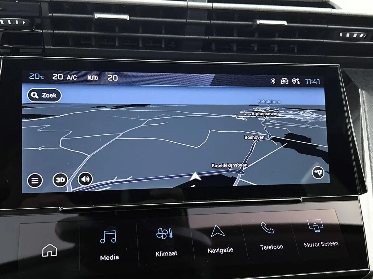 Allure Hybrid 145pk Automaat | DEMO | Nieuw model! | Connected Navigation Pack | 360 Vision & Drive Assist Pack | Comfort Pack | 19" lichtmetalen velgen |