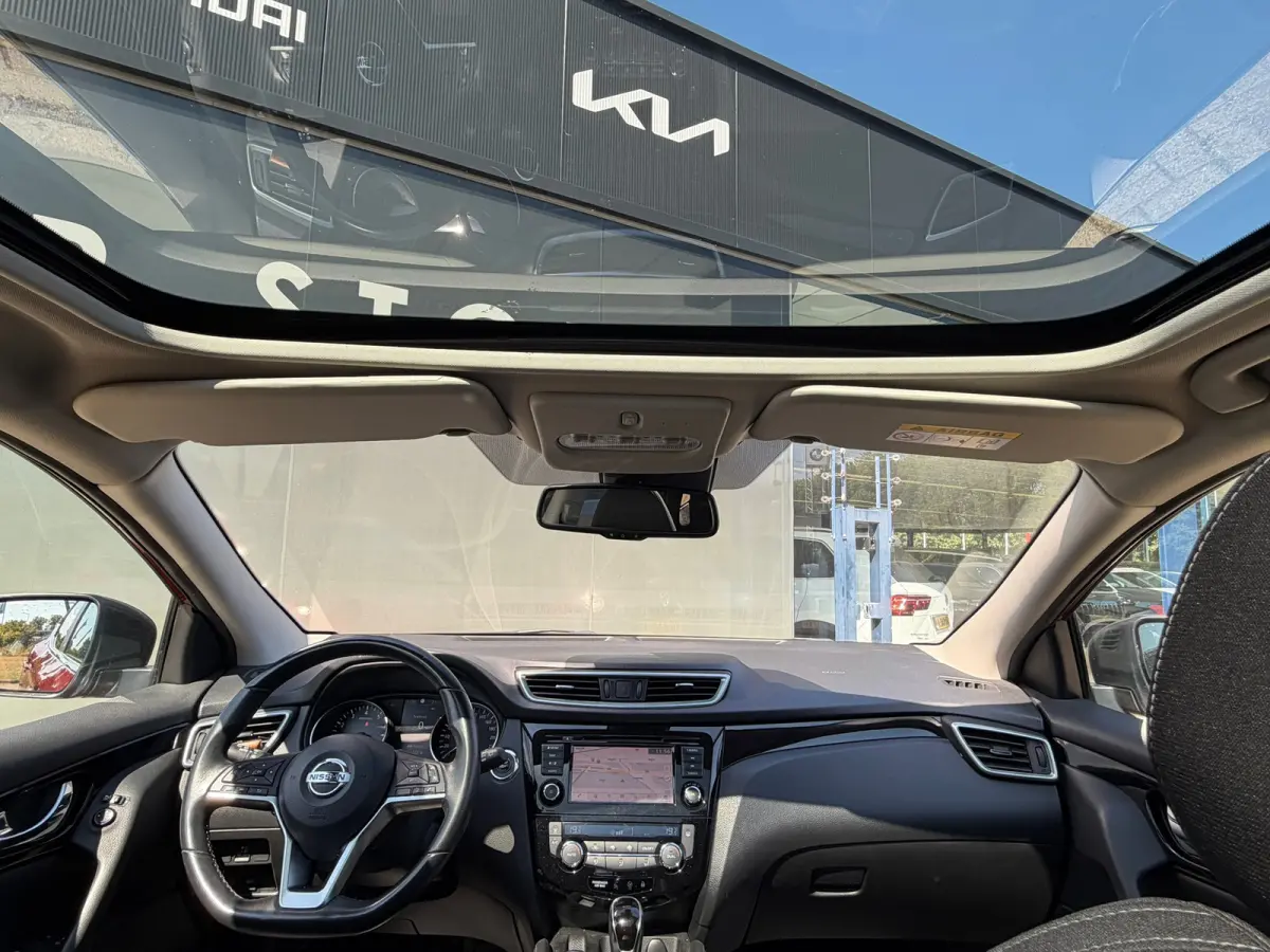 1.3 DIG-T Design Edition PANO-DAK NAVI