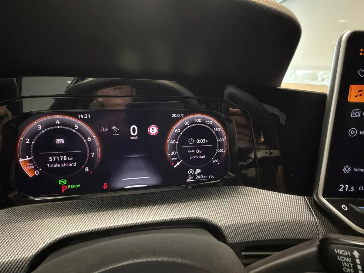 1.5 eTSI AUTOMAAT | R-LINE | 150 PK | CAR PLAY | CAMERA |