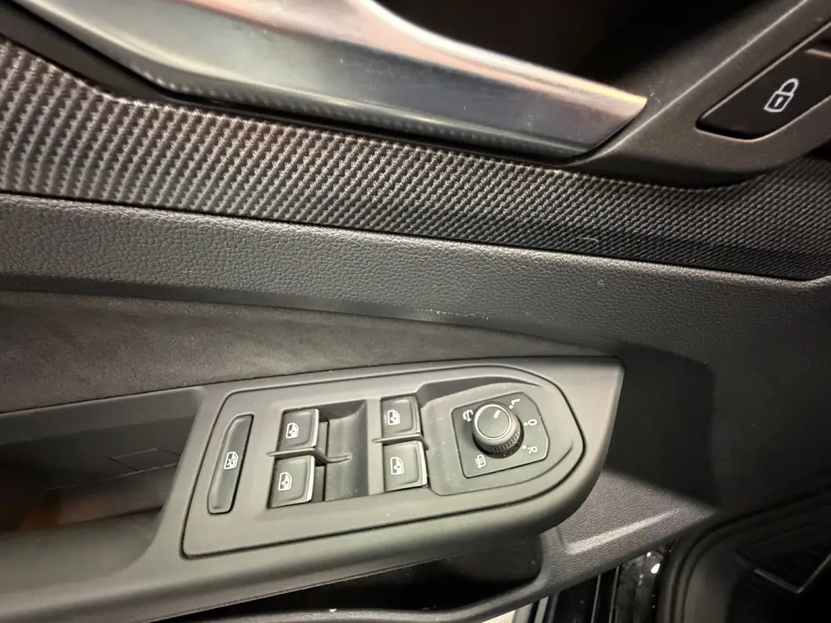 1.5 eTSI AUTOMAAT | R-LINE | 150 PK | CAR PLAY | CAMERA |