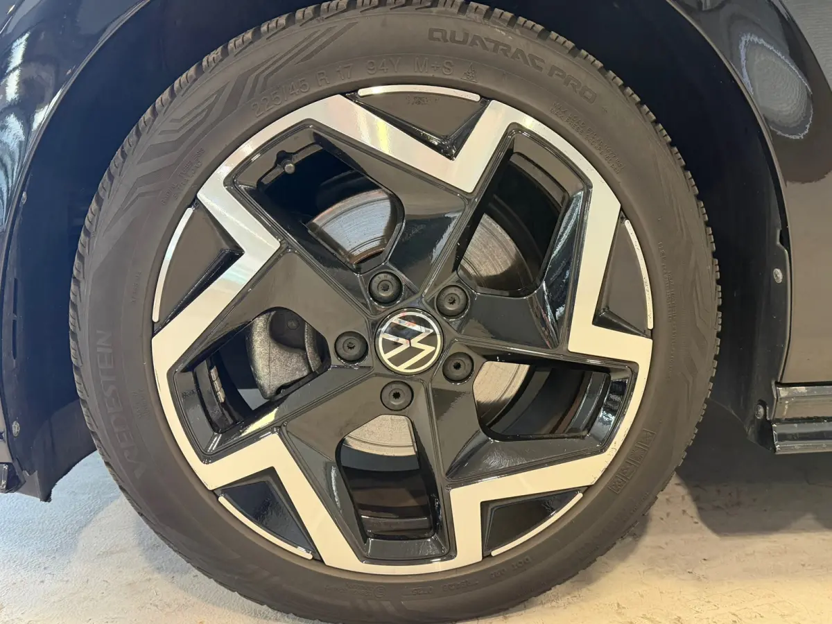 1.5 eTSI AUTOMAAT | R-LINE | 150 PK | CAR PLAY | CAMERA |