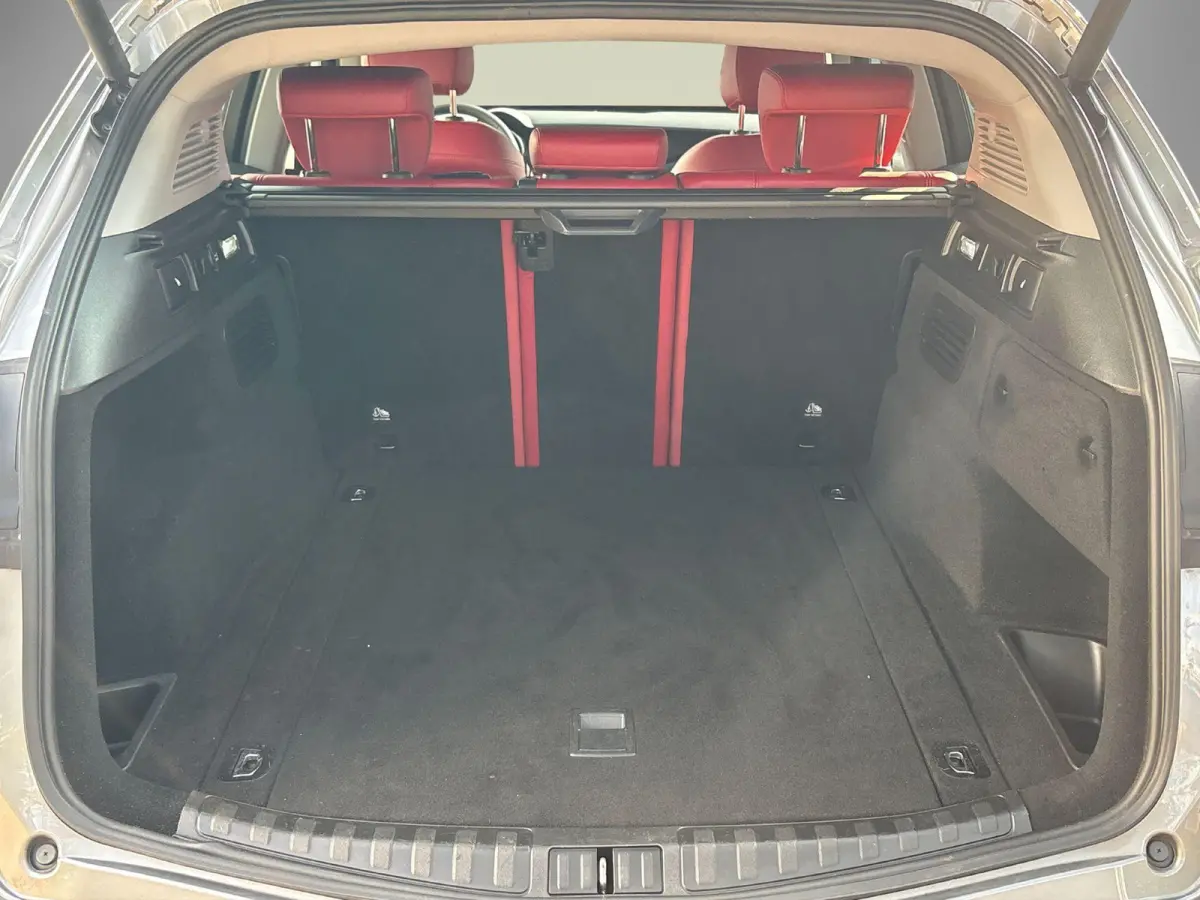 2.0 T AWD Super | Trekhaak | Navigatie |  Camera | Parkeersensoren