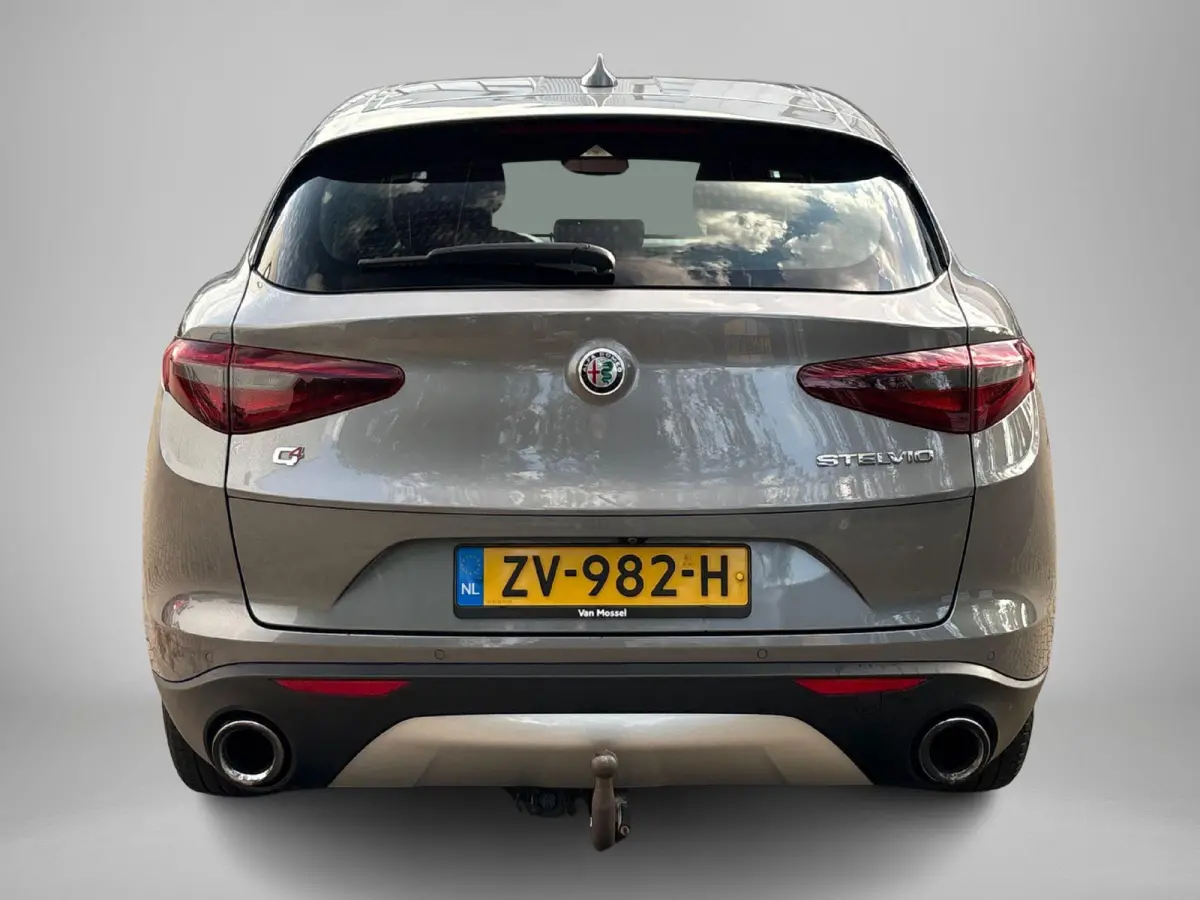 2.0 T AWD Super | Trekhaak | Navigatie |  Camera | Parkeersensoren