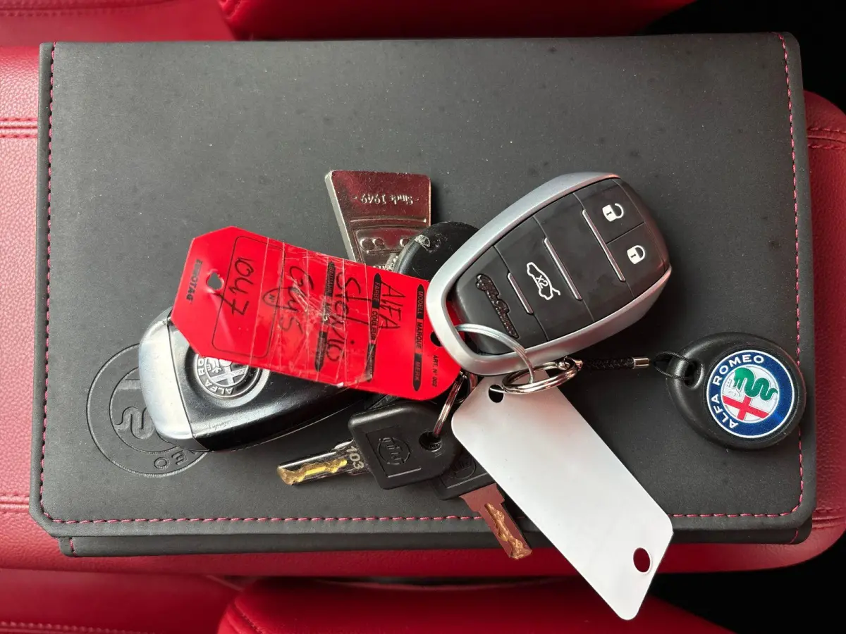 2.0 T AWD Super | Trekhaak | Navigatie |  Camera | Parkeersensoren