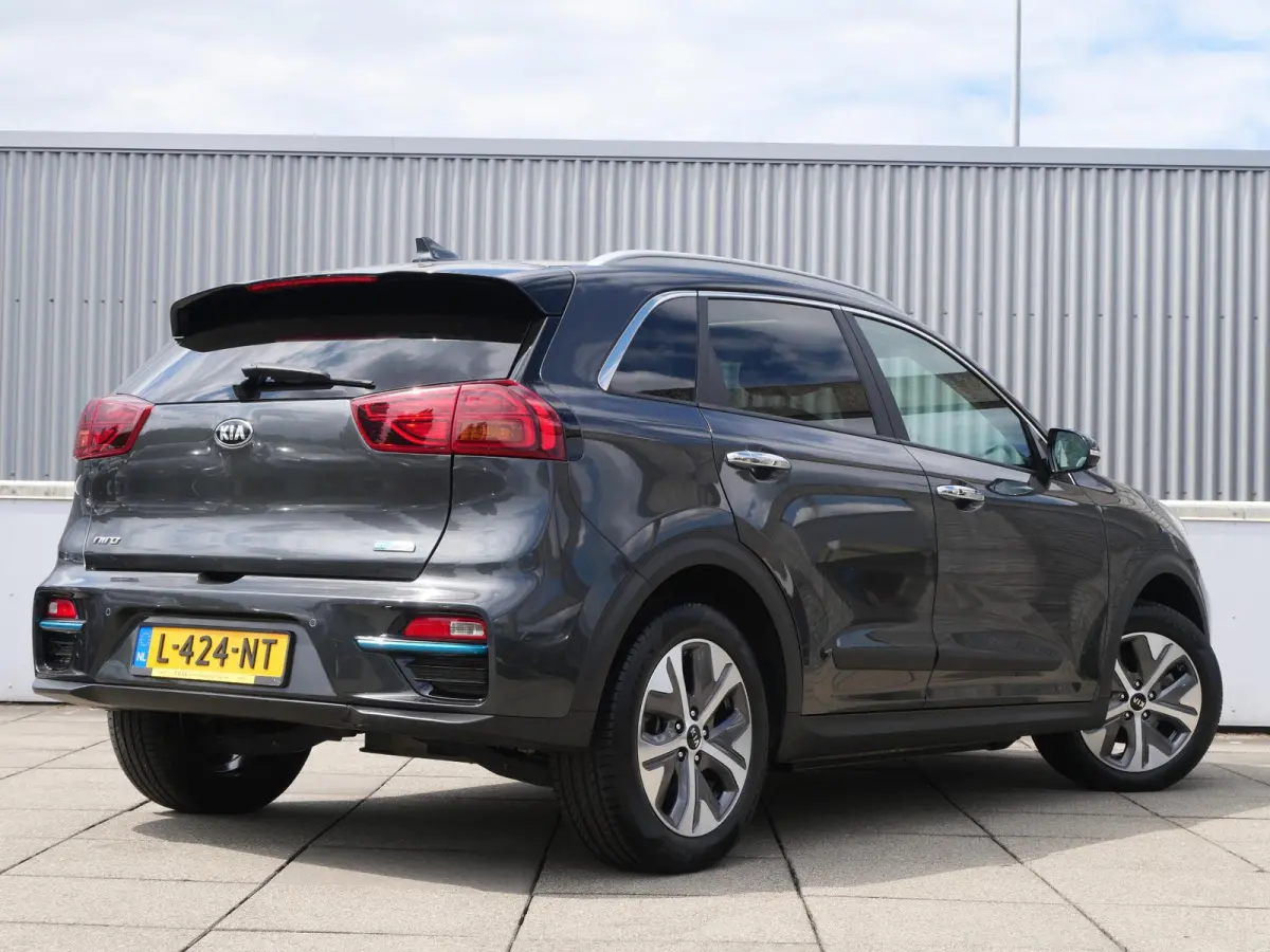 DynamicPlusLine 64 kWh | Cruise | Keyless | Navi | Schuif-kanteldak | Stoel-stuurverwarming |