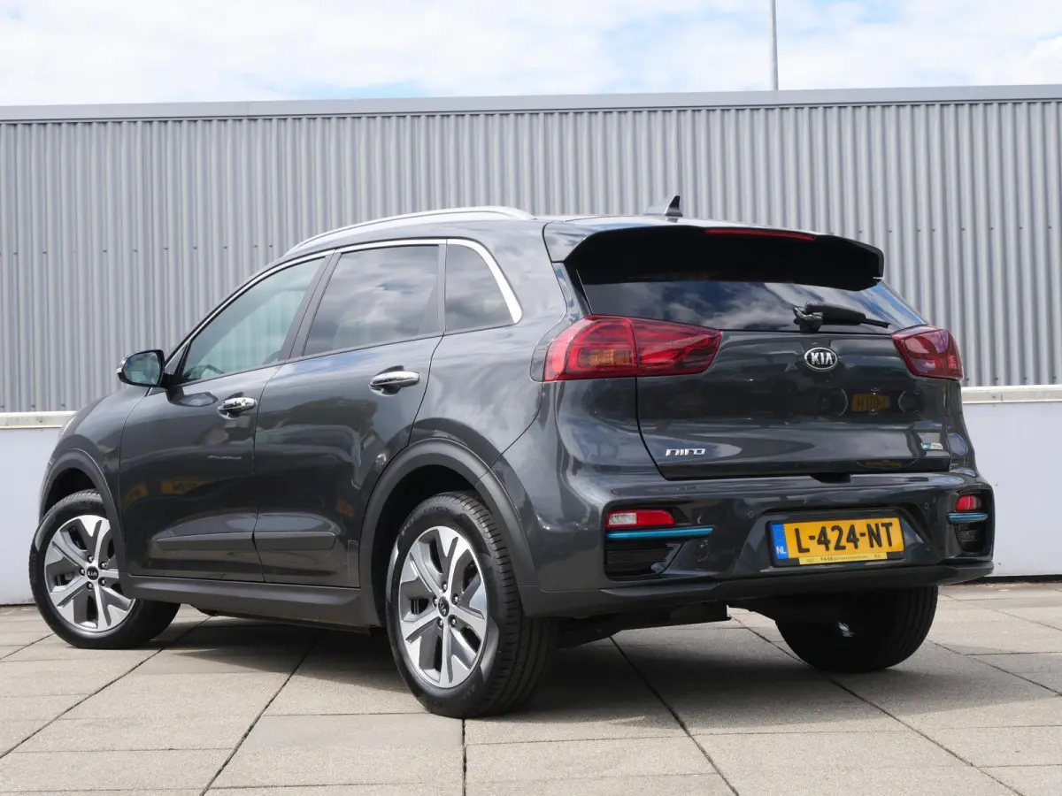 DynamicPlusLine 64 kWh | Cruise | Keyless | Navi | Schuif-kanteldak | Stoel-stuurverwarming |