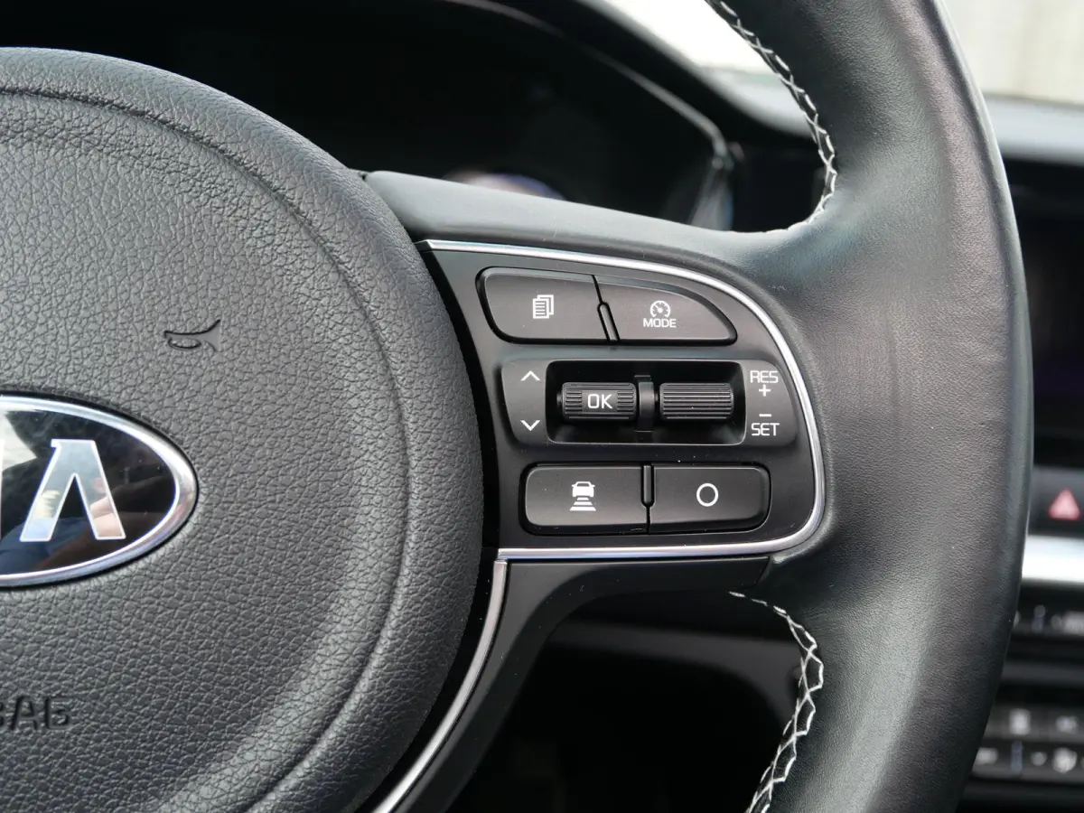 DynamicPlusLine 64 kWh | Cruise | Keyless | Navi | Schuif-kanteldak | Stoel-stuurverwarming |