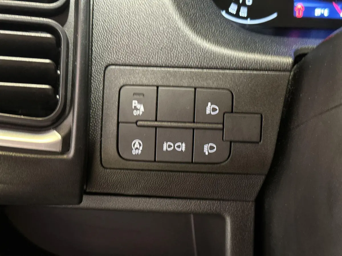 2.2D 180 S&S L2H2 3.5t | Automaat | Navigatie | Climate control | Trekhaak | Zeer compleet! | Demo Sale