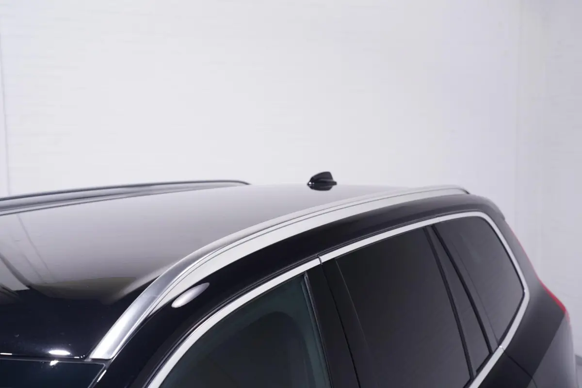 2.0 B5 AWD Inscription Intro Edition navigatie ACC camera nw.prijs 95168.- Apple-carplay ECC wegklapbare trekhaak PDC v+a LED-verlichting Drivers-assist electrische achterklep stoelverwarmin