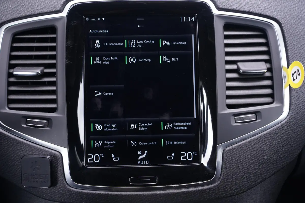 2.0 B5 AWD Inscription Intro Edition navigatie ACC camera nw.prijs 95168.- Apple-carplay ECC wegklapbare trekhaak PDC v+a LED-verlichting Drivers-assist electrische achterklep stoelverwarmin