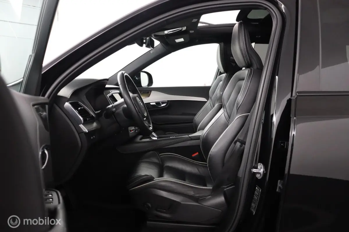 2.0 T8 Recharge AWD Plus Dark | Long Range | Luchtvering | SOH 94,94% | BLISS | Stoel & Stuurwielverwarming | 360 Camera | Harman Kardon | Panoramadak