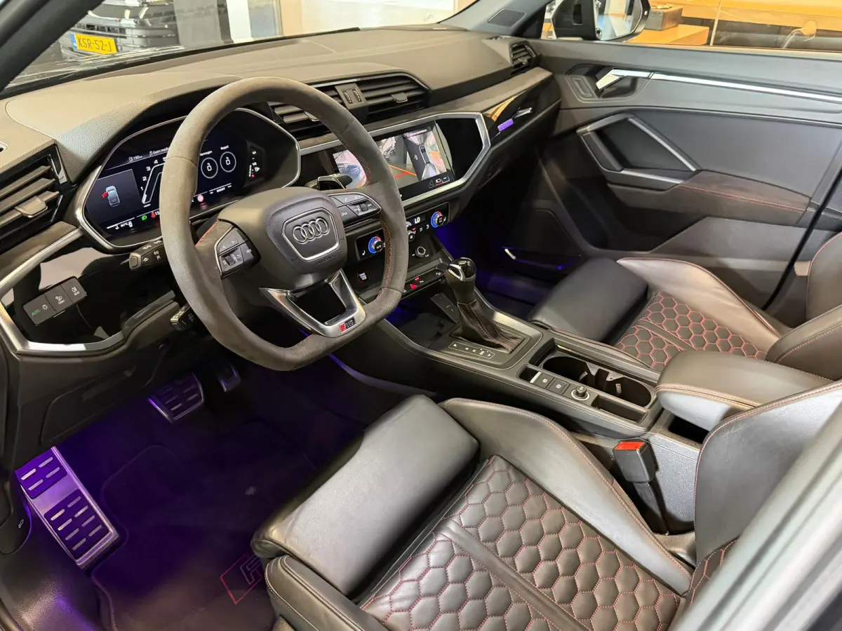 TFSI RSQ3 Pano RS-seats 360Cam. VOL Memory