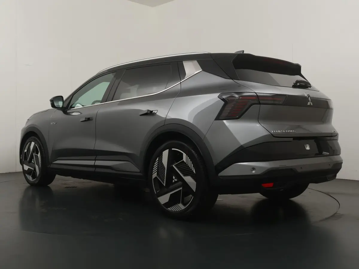 Intense+ 87 kWh | € 3.000 Korting! | 360° Camera | Adaptive Cruise Control | Climate Control | Elektrische Kofferklep | Google Navigatie | Parkeer Assistent | Stoel- en Stuurverwarming