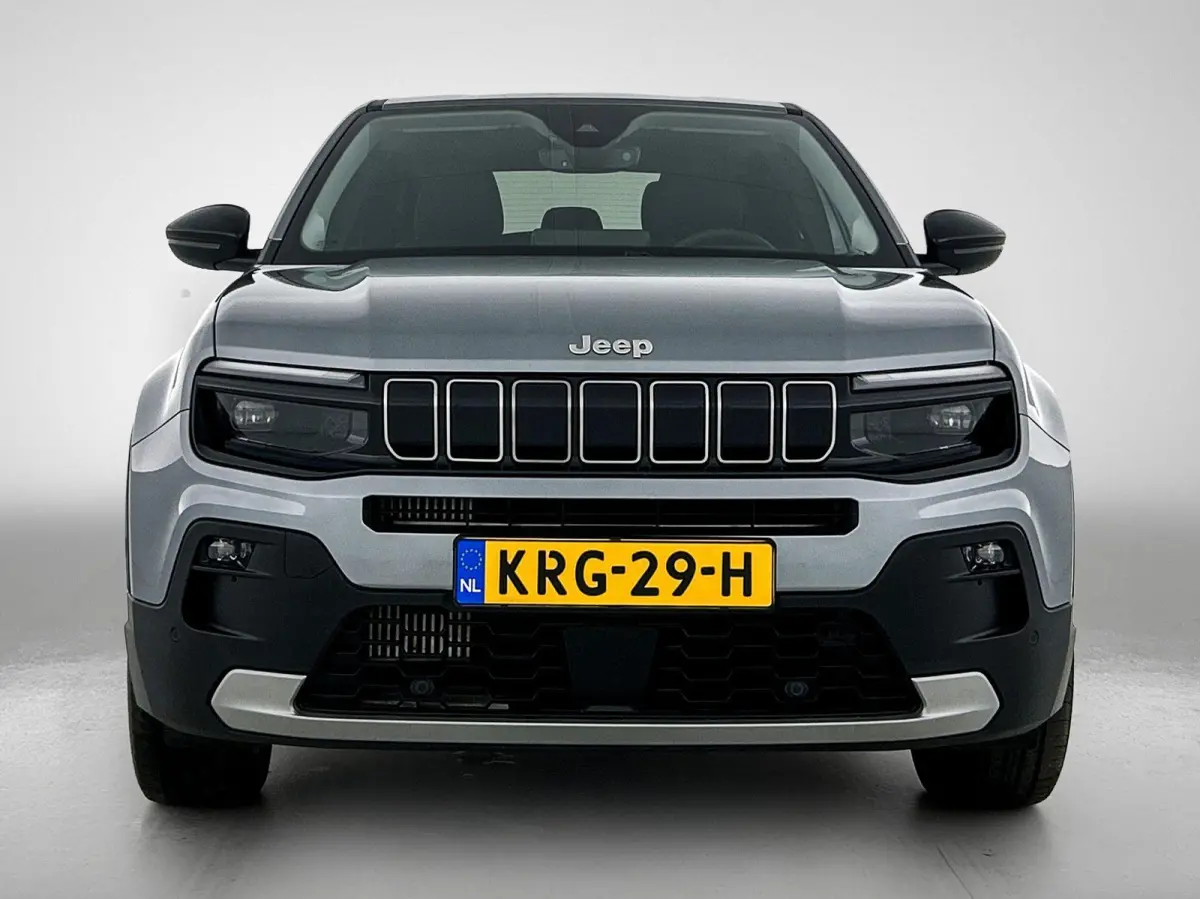 1.2 110pk Summit | Apple Carplay/Android Auto | Airco | Cruise Control | 17"LMV | Camera | IsoFix |