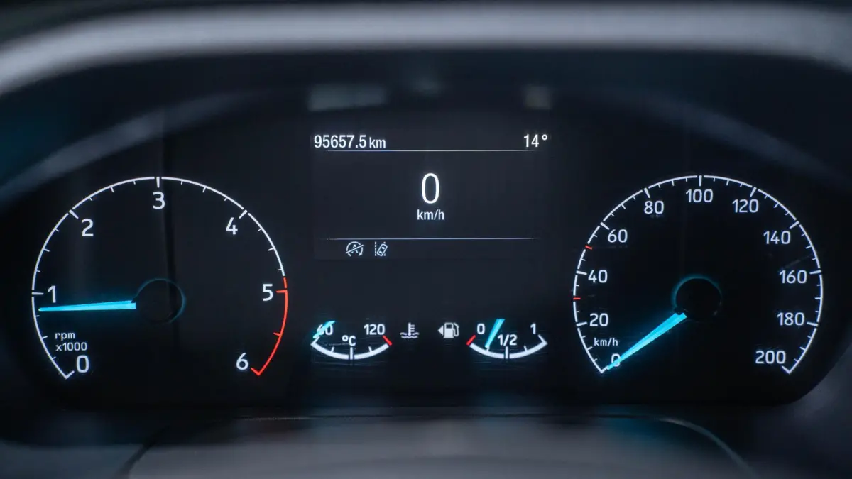 2.0 TDCI 130 pk L3H3 Trend Navi, Camera, DAB+ Dodehoek Assist, Laadruimte Pakket, PDC V+A, Hoog Dak, 3-Zits