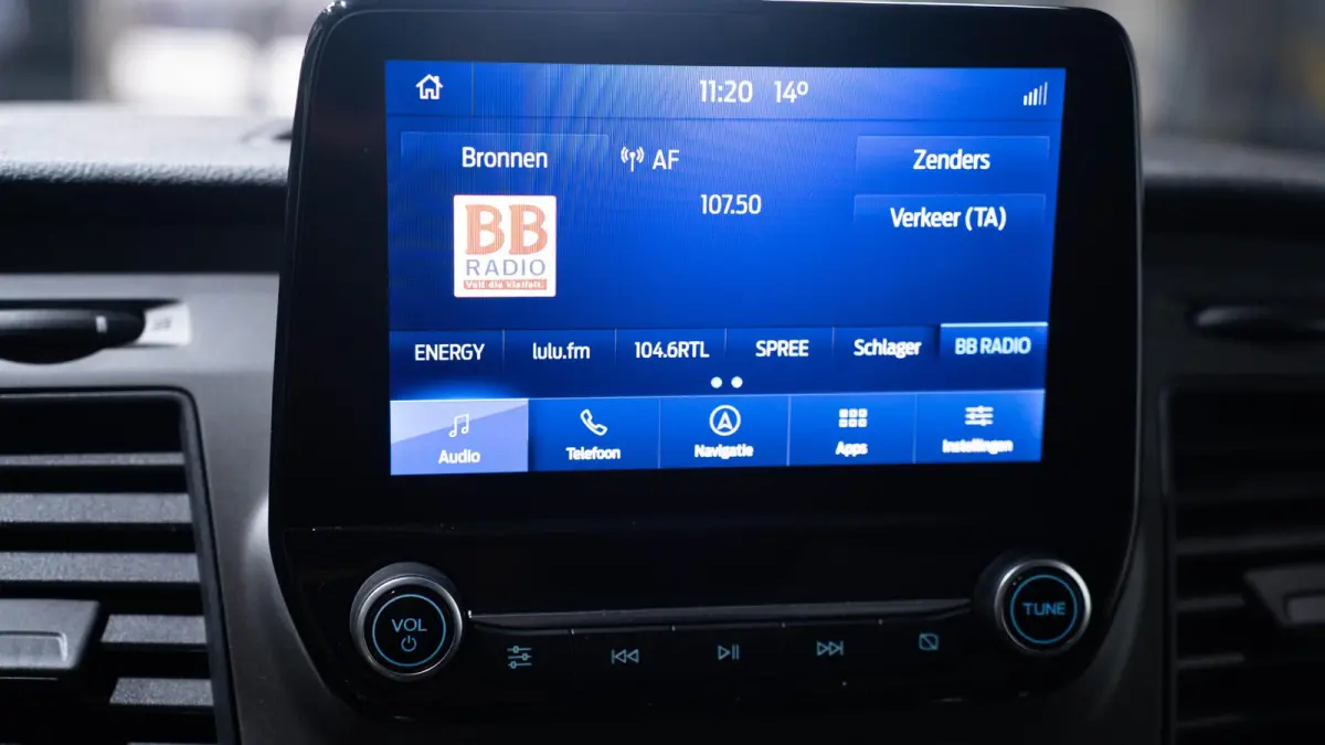 2.0 TDCI 130 pk L3H3 Trend Navi, Camera, DAB+ Dodehoek Assist, Laadruimte Pakket, PDC V+A, Hoog Dak, 3-Zits