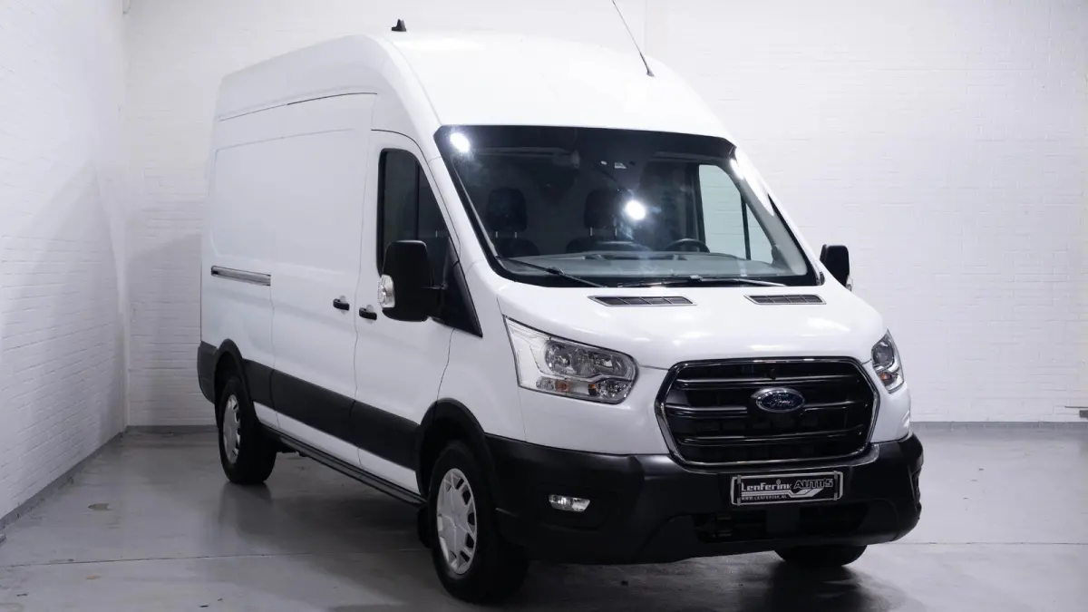 2.0 TDCI 130 pk L3H3 Trend Navi, Camera, DAB+ Dodehoek Assist, Laadruimte Pakket, PDC V+A, Hoog Dak, 3-Zits