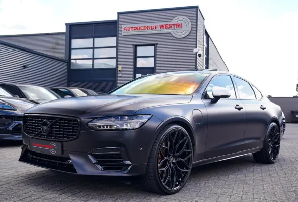 2.0 T8 AWD R-design | VOSSEN Velgen | Schuifdak | LED | 360 cam | Apple carplay | Luxe Leder | Bowers&Wilkins | HuD