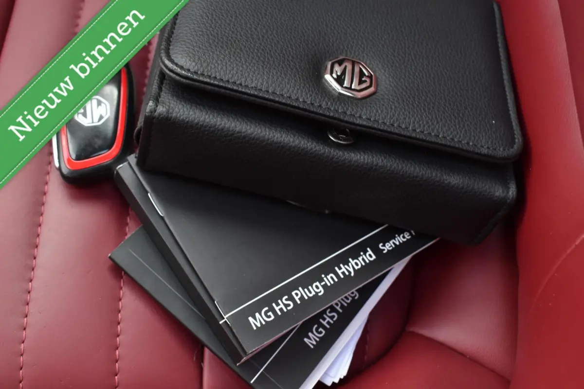 1.5 TGDI Luxury Plug In Hybrid PANORAMADAK/LEDER/DODE HOEK DET./VOL!/ETC.!