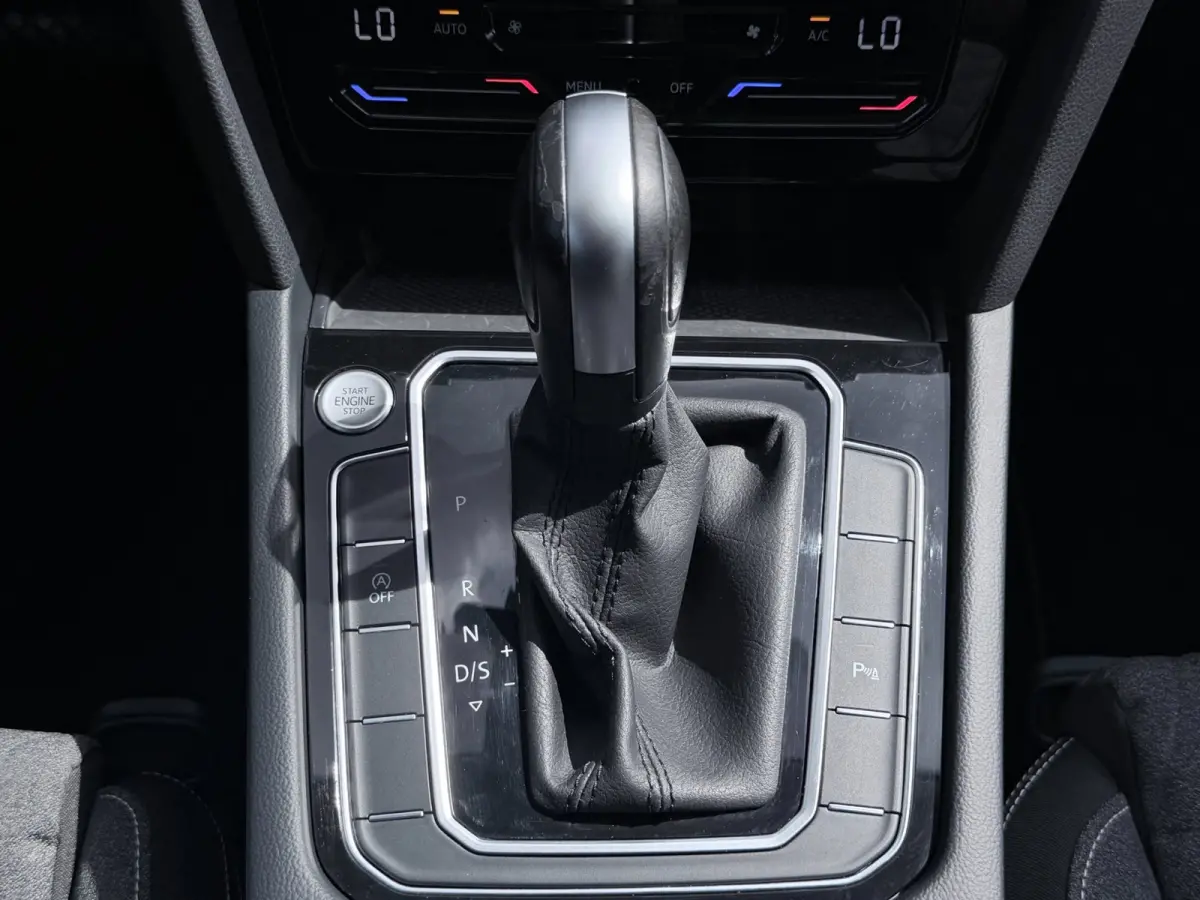 1.5 TSI Business | Carplay | PDC | Camera |