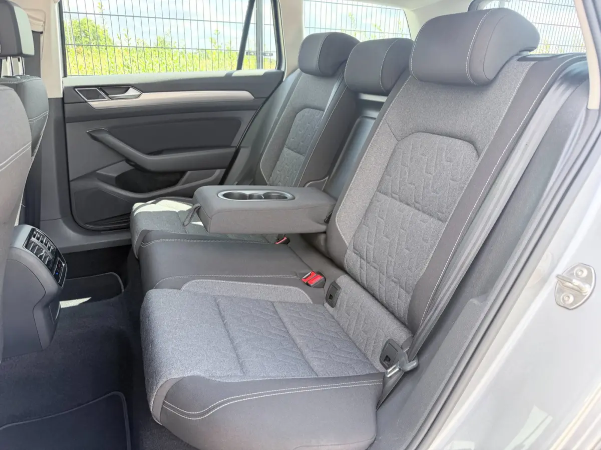 1.5 TSI Business | Carplay | PDC | Camera |
