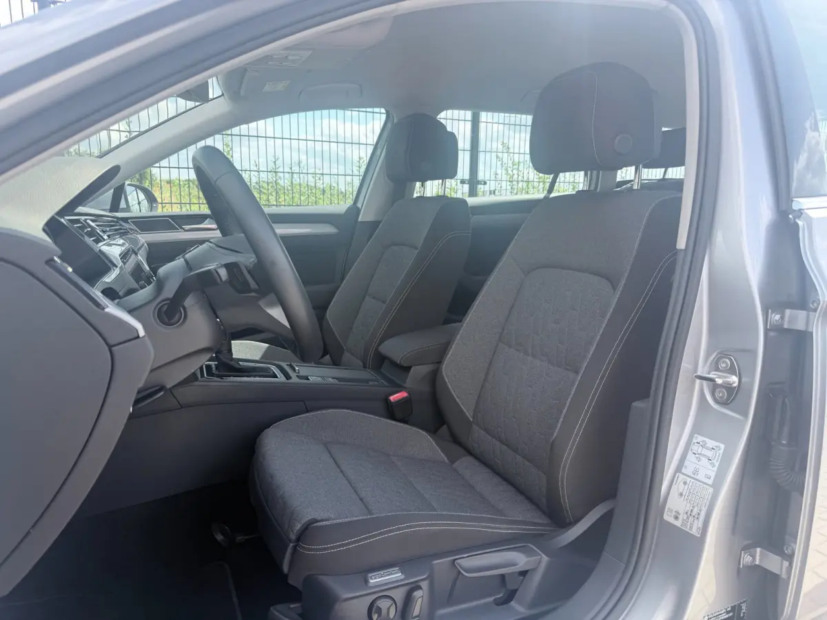 1.5 TSI Business | Carplay | PDC | Camera |