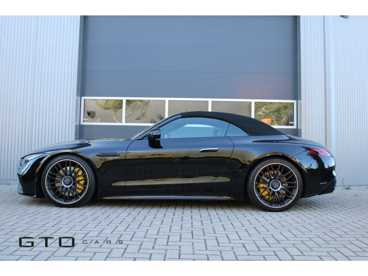 Roadster AMG 63 4MATIC+ Burmester/Keramisch/Night Pack/Massage/HUD/Premium/Achteras