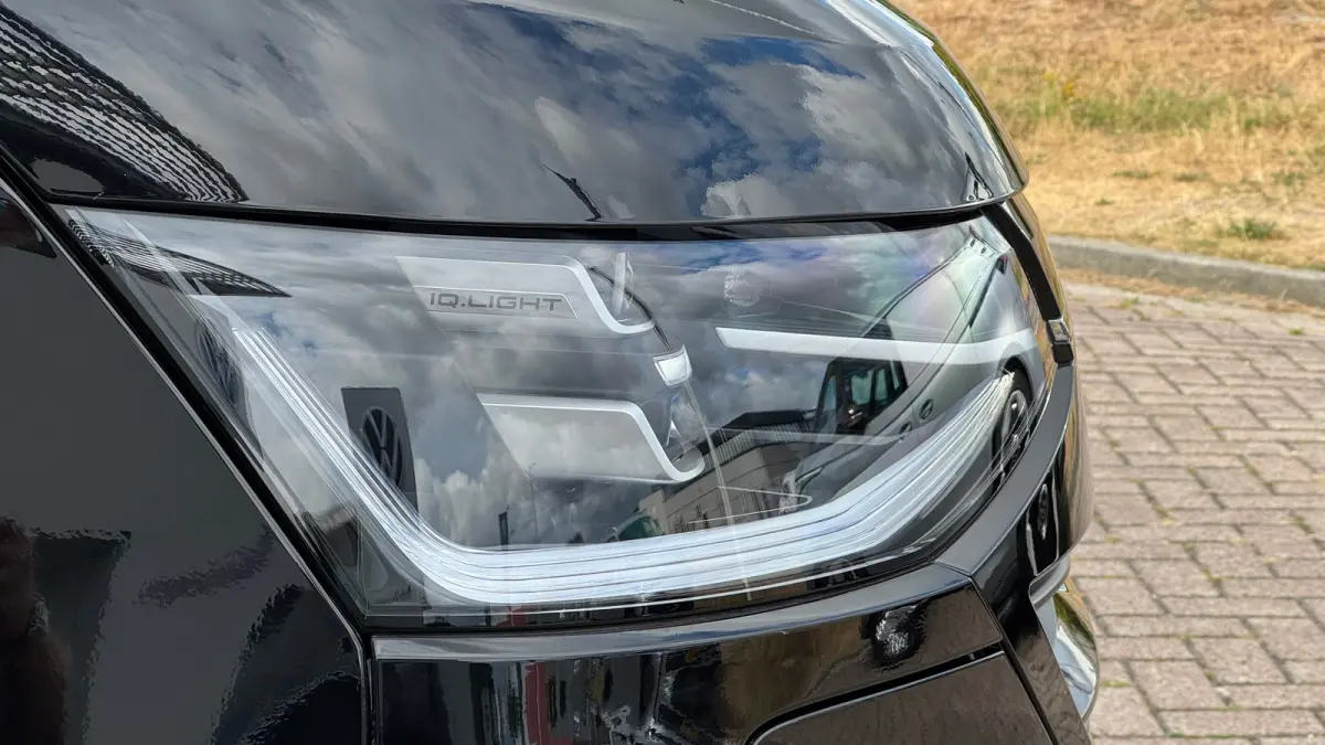 Caravelle 8 persoons Style 218PK/160kW 64 kWh | Achteruitrijcamera | Airco (automatisch) | Airco separaat achter