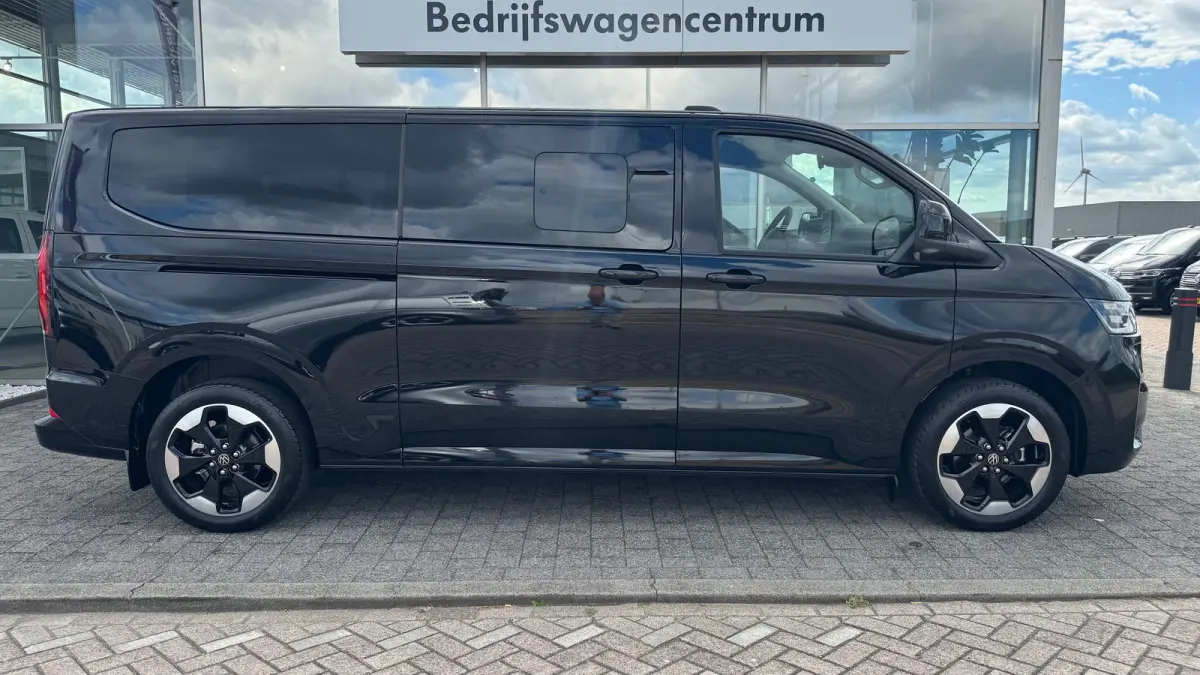 Caravelle 8 persoons Style 218PK/160kW 64 kWh | Achteruitrijcamera | Airco (automatisch) | Airco separaat achter