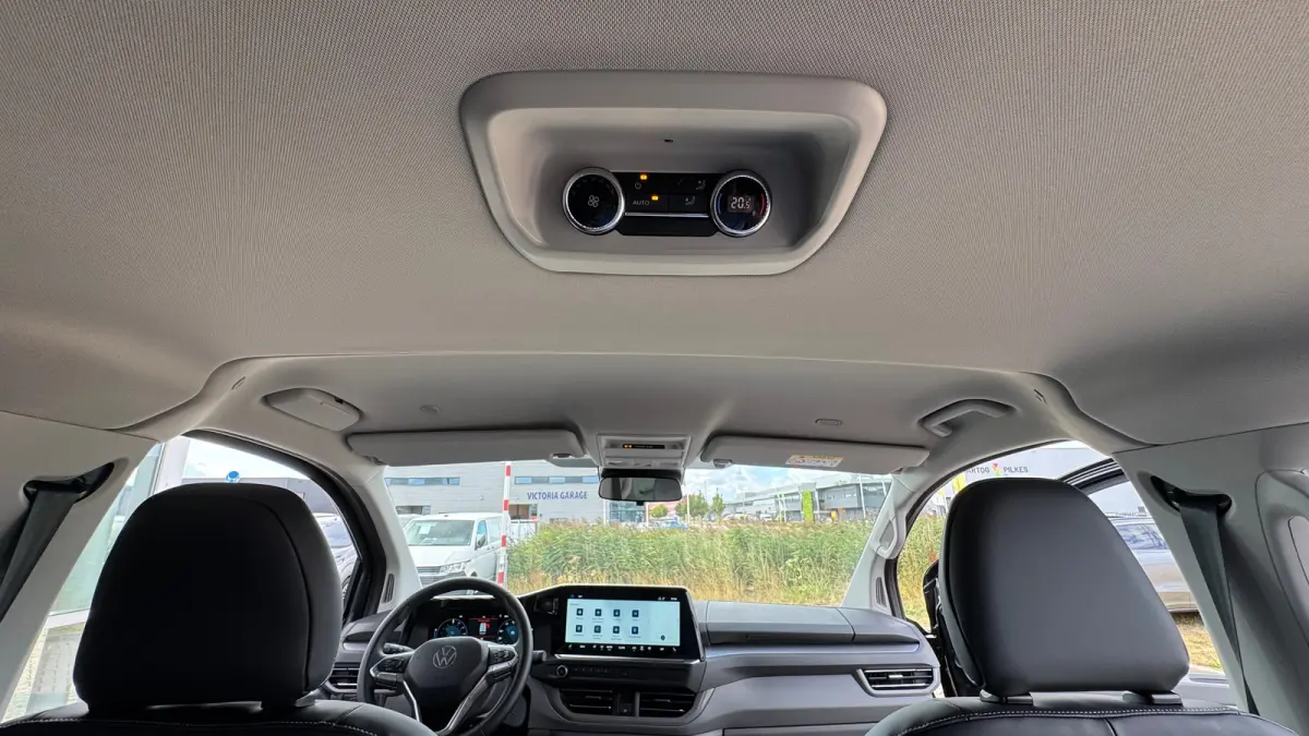 Caravelle 8 persoons Style 218PK/160kW 64 kWh | Achteruitrijcamera | Airco (automatisch) | Airco separaat achter