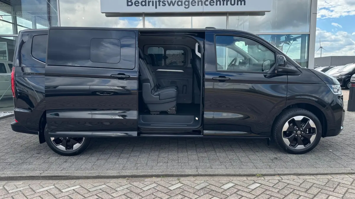 Caravelle 8 persoons Style 218PK/160kW 64 kWh | Achteruitrijcamera | Airco (automatisch) | Airco separaat achter