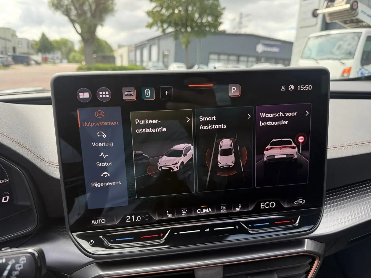 1.5 TSI e-Hybrid Business Afneembare trekhaak | panorama dak | stoel/stuur verwarming | Carplay |