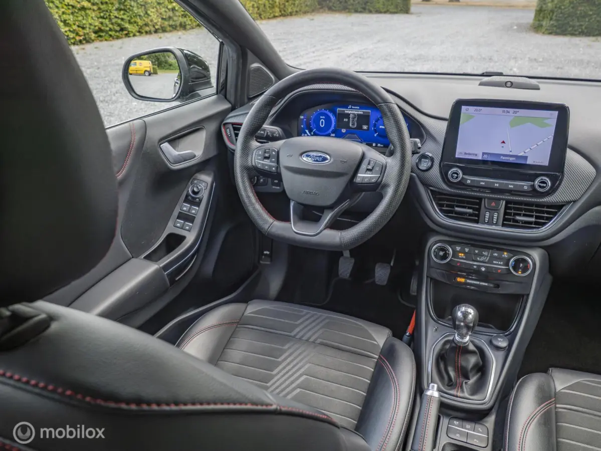 1.0 EcoBoost ST-Line X