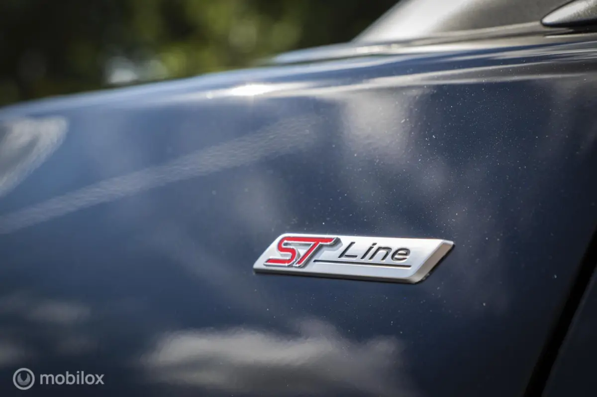 1.0 EcoBoost ST-Line X