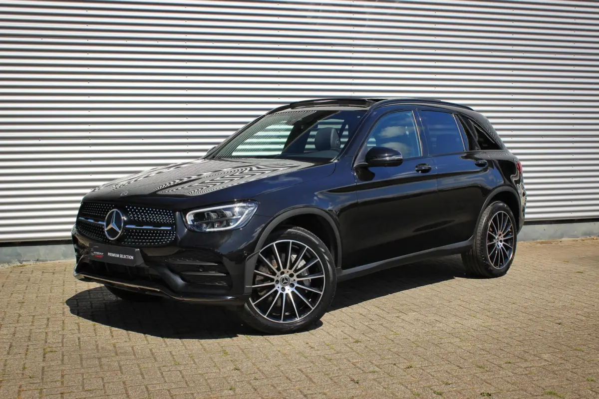 4MATIC AMG Line // Burmester | Trekhaak | Panoramadak | 92% SoH | 360 Camera | Virtual Cockpit | Night Pack | CarPlay & Android Auto