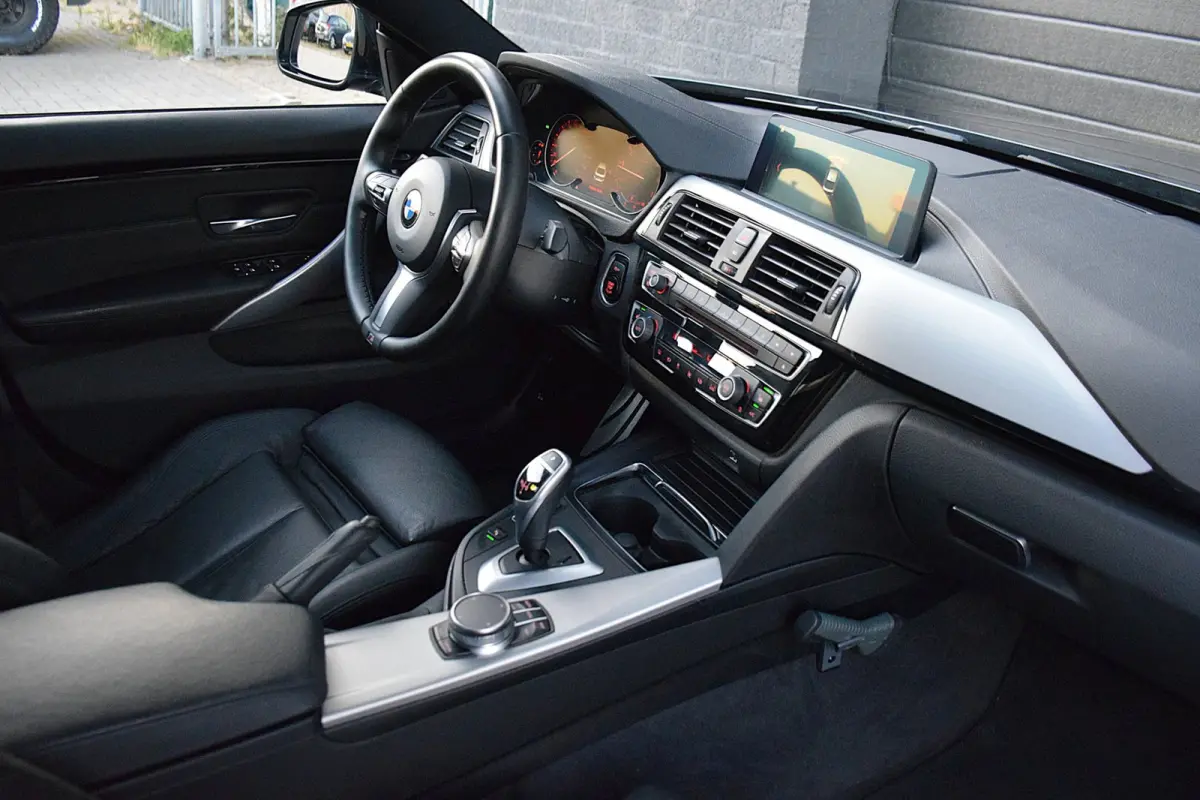 420i High Executive Edition*M-Pakket*Dak*2e eig*2020*NL-Auto*