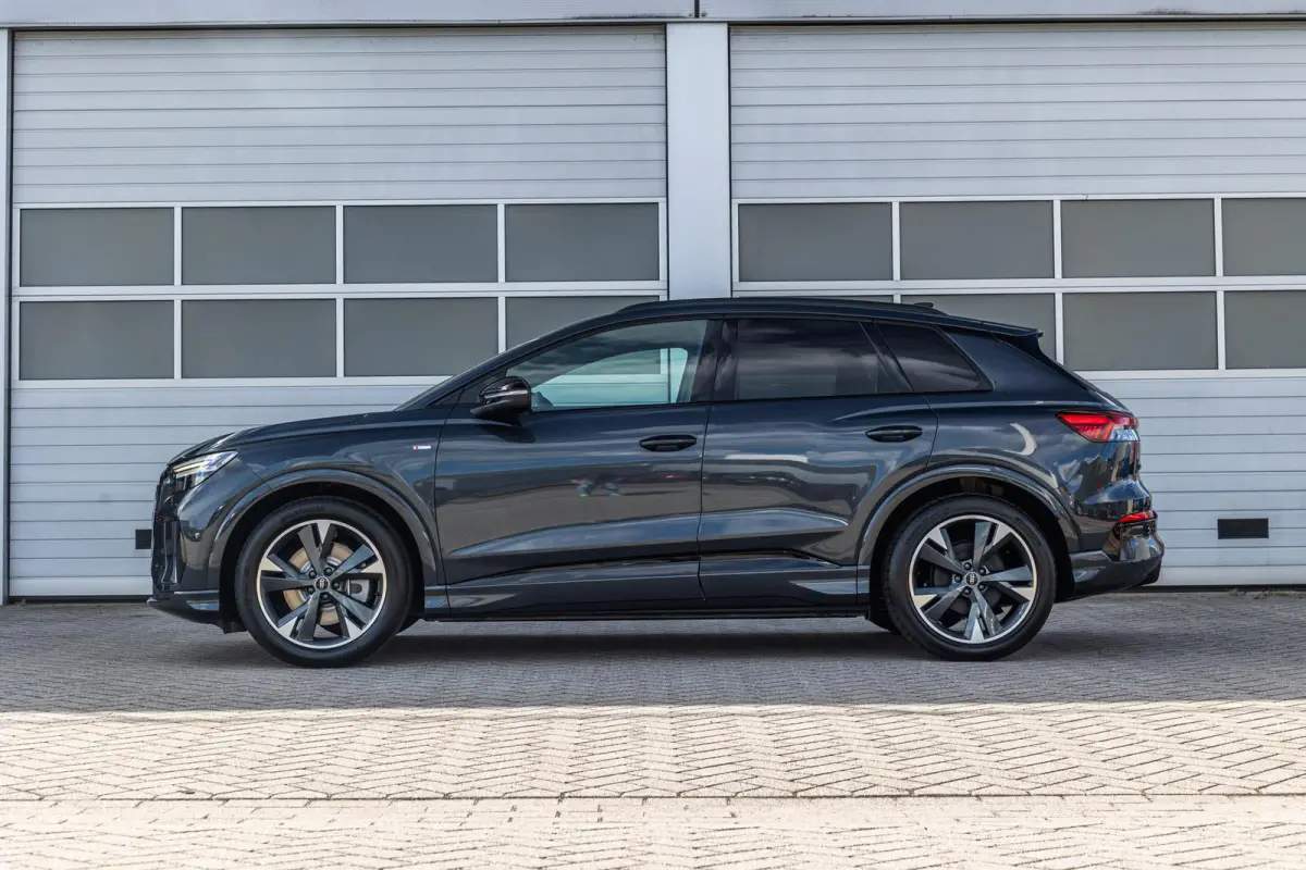 286pk S edition performance 82 kWh | LMV 20'' | Achteruitrijcamera